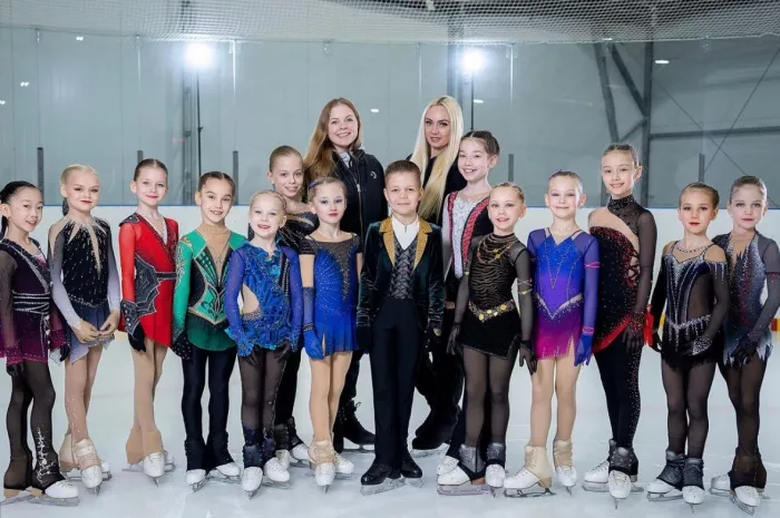 Школа фигурного катания "BULYCHEVA TEAM".