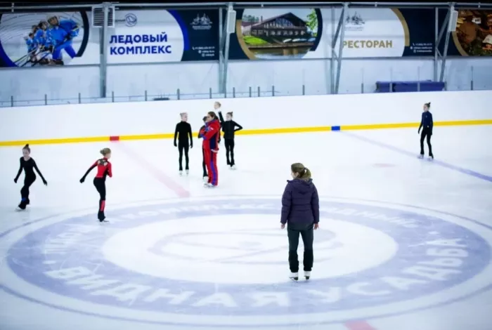 Школа фигурного катания "BULYCHEVA TEAM".