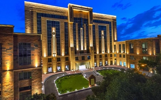"Ani grand hotel" - отель в Ереване.
