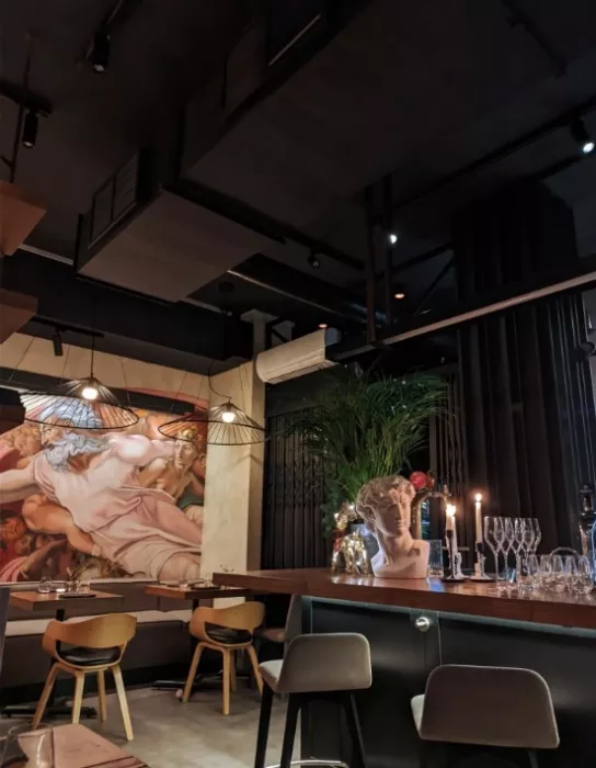 Итальянский ресторан "Medici bistro".