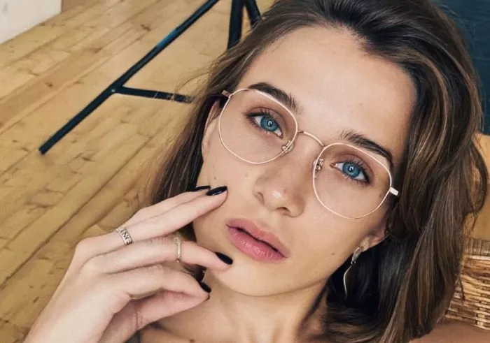 Салон оптики, ремонт очков "KlassGlass".