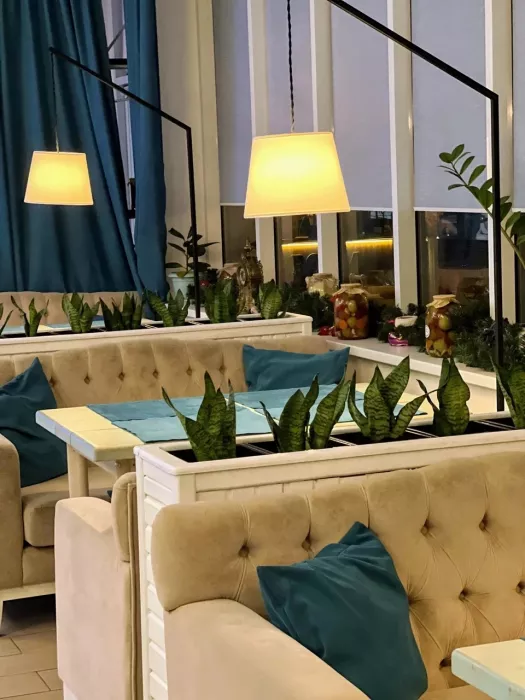 Кафе "The room".