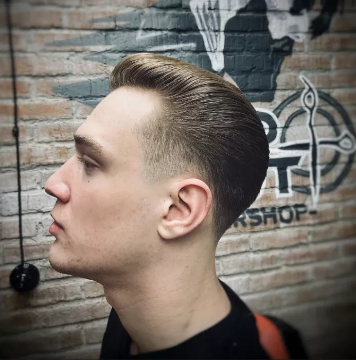 Барбершоп "HEADSHOT".