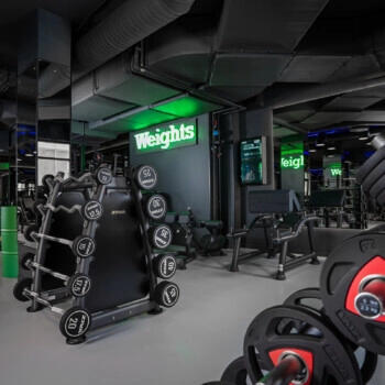 Фитнес-клуб "Emerald Gym"