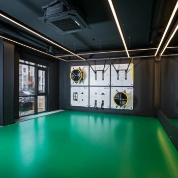 Фитнес-клуб "Emerald Gym"