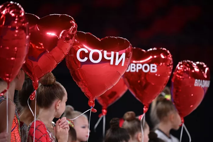 "Центр гимнастики Олимпийской чемпионки Юлии Барсуковой"