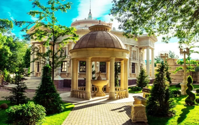 Театр старого парка.