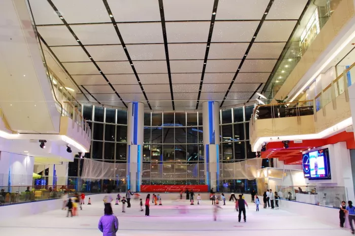 Каток «Champion rink at Golden Resources Shopping Centre»
