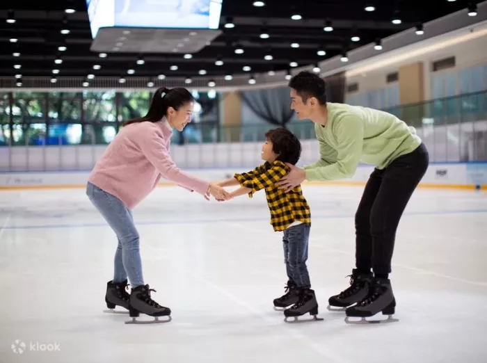 Каток «Champion rink at Joy City Mall»