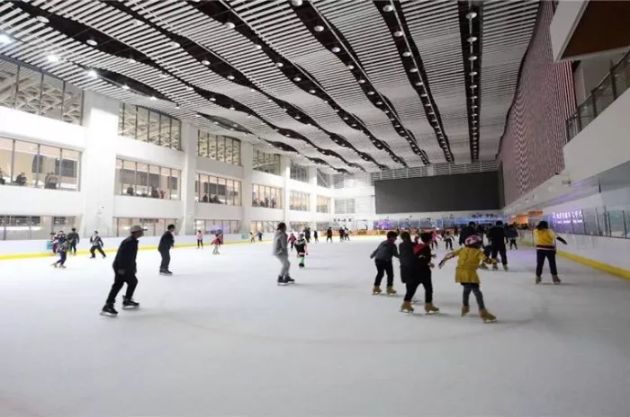 Каток «Chenlu International Ice Center»