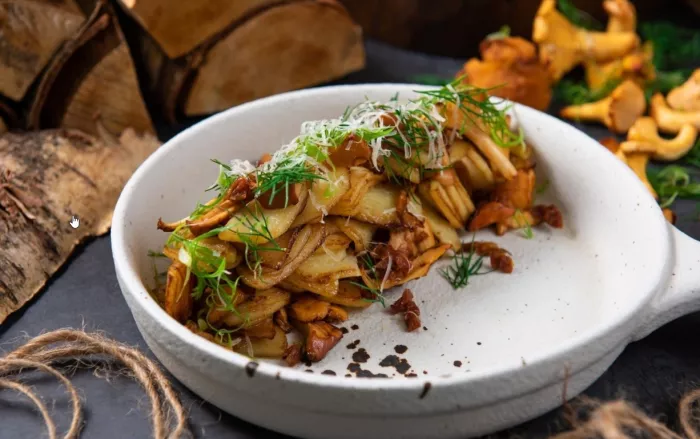 Ресторан русской современной кухни "Uhvat".