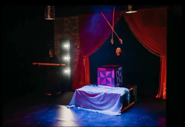 Черный театр "DREAM".