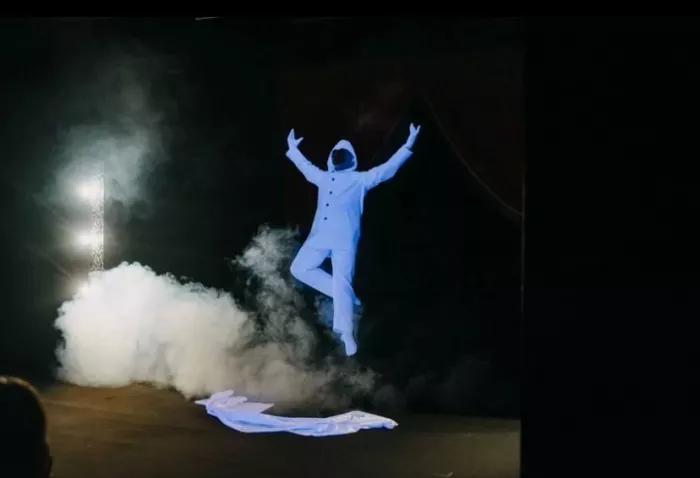 Черный театр "DREAM".