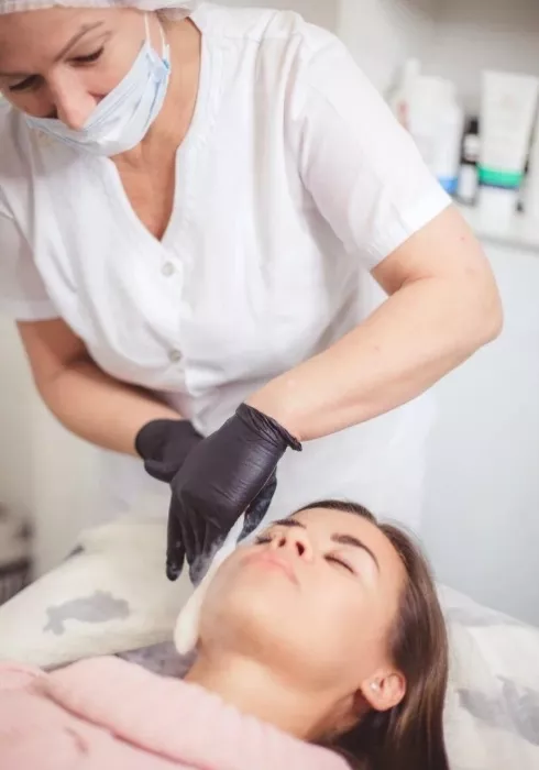 Салон красоты "Beauty studio Elena Khachatryan".