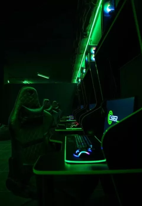 Компьютерные клубы "CyberPark"
