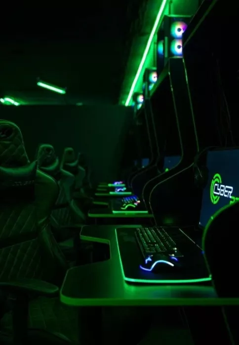 Компьютерные клубы "CyberPark"