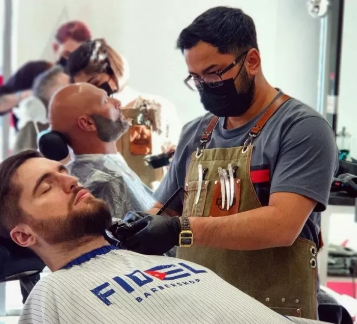 Барбершоп "AMIGOS Barbershop".