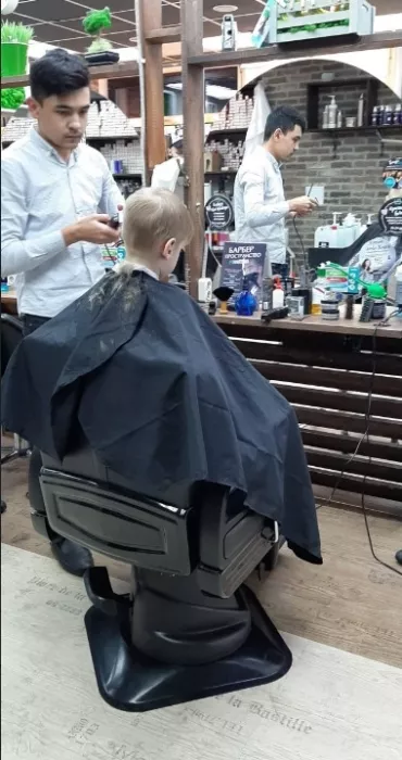 Студия Маникюра & Бровей "Hairisma".
