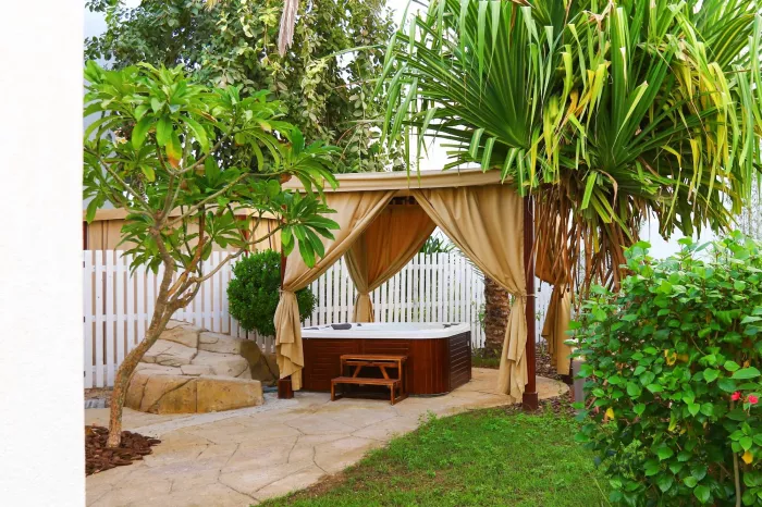  Отель "Dubai Marine Beach Resort & SPA" 5*