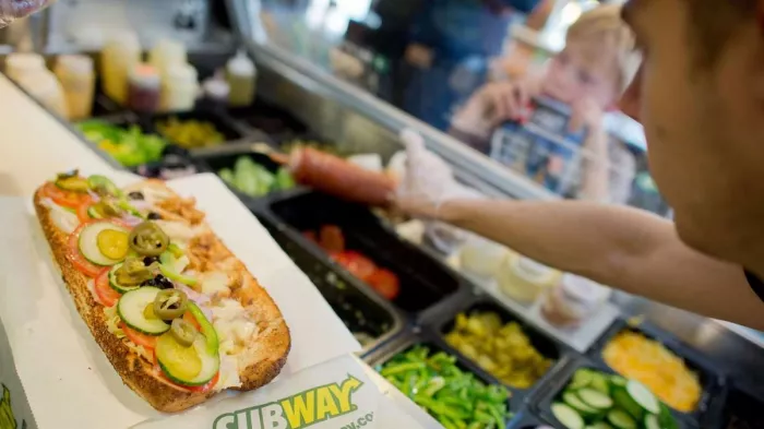 Сеть ресторанов быстрого питания "Subway".