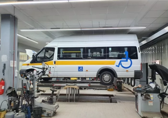 Автотехцентр "Мобил Сервис".