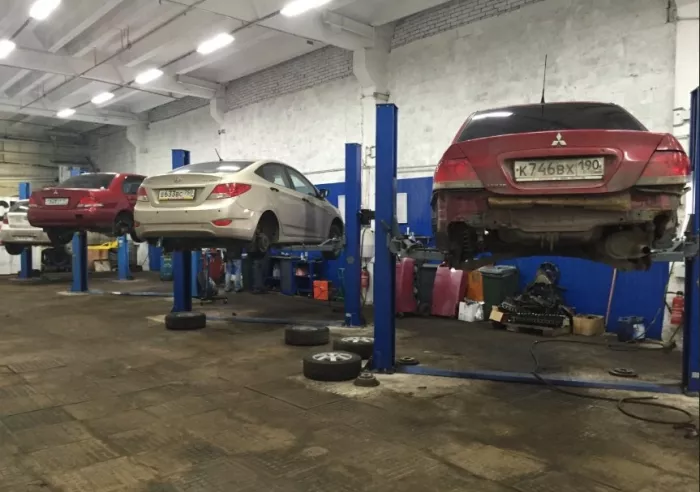 Автотехцентр "Автоклиника".