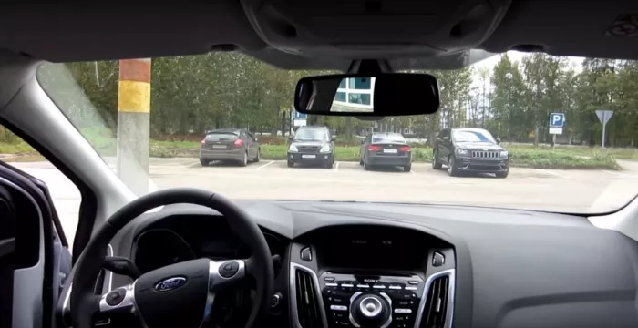 Автосалон "FAVORIT MOTORS".