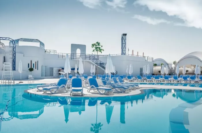 Загородный аквакомплекс "Santorini"