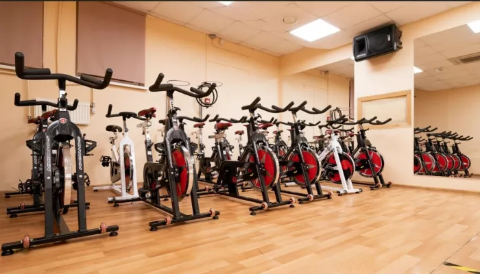 Фитнес зал "Fitness House"
