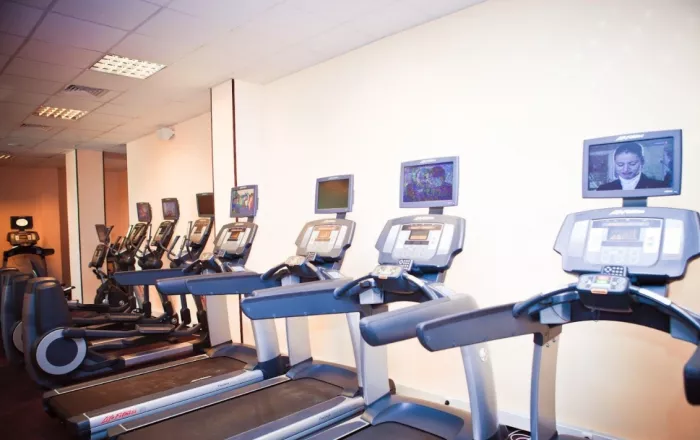 Фитнес зал "Fitness House"