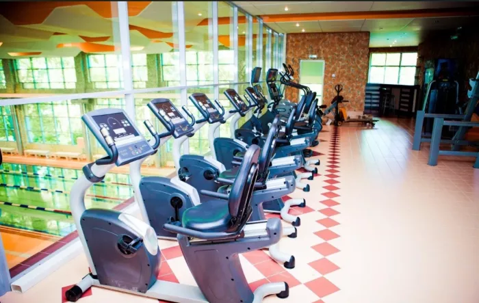 Фитнес зал "Fitness House"