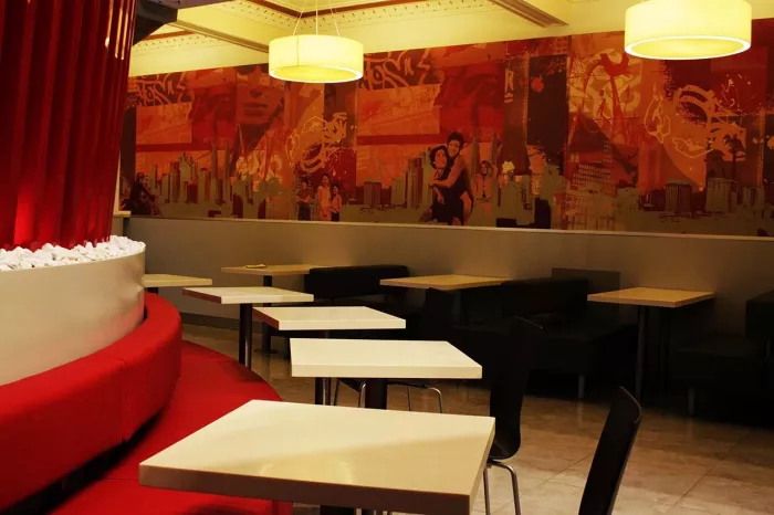 Ресторан быстрого обслуживания "KFC".