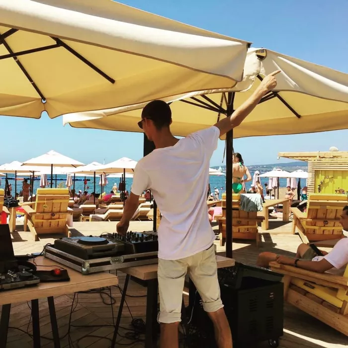  Пляж "Salamandra Beach Club"