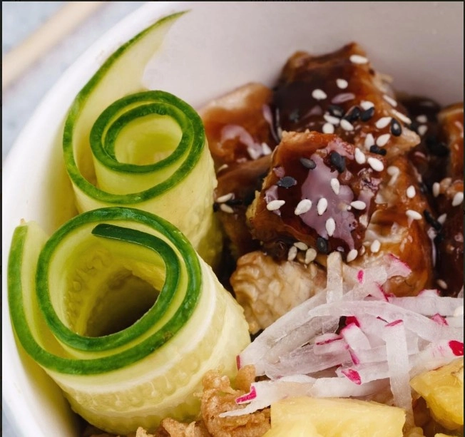 Кафе "Wave California poke".