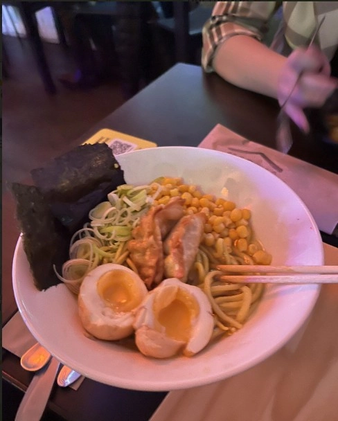 Кафе японской кухни "Nagoya".