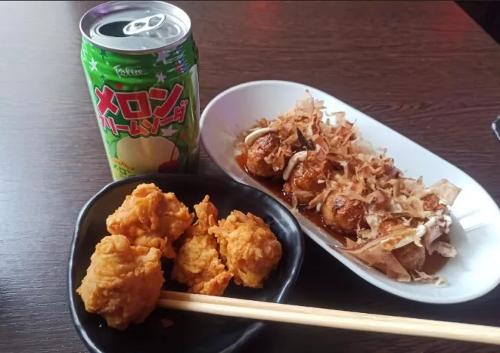 Кафе японской кухни "Nagoya".