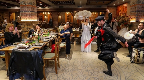 Ресторан армянской кухни "Ararat Tavern" (Արարատ պանդոկ).
