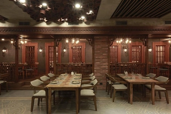 Ресторан армянской кухни "Ararat Tavern" (Արարատ պանդոկ).