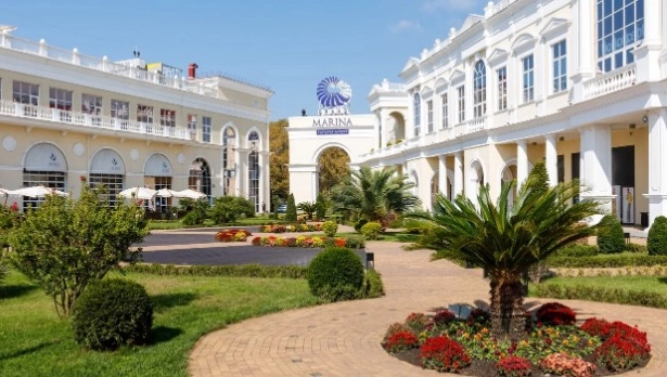 Торговая галерея "Гранд Марина"