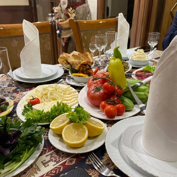 Ресторан армянской кухни "У Артуша".