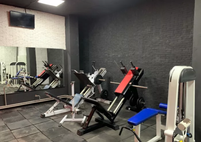 Спортзал "Tors Gym"