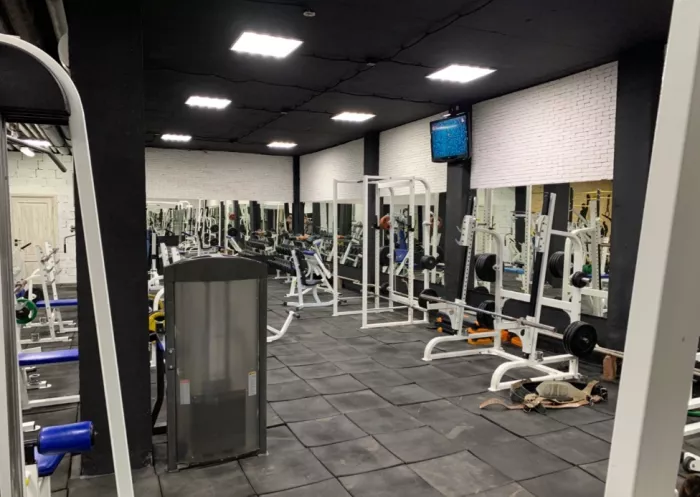 Спортзал "Tors Gym"