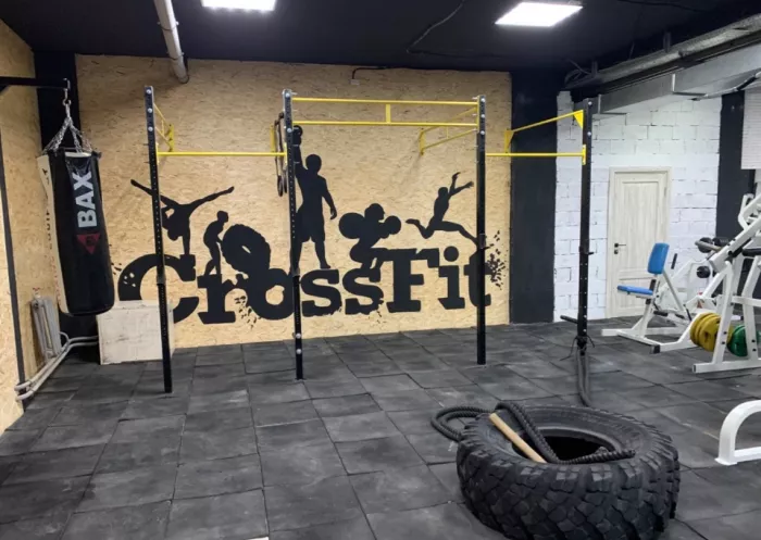 Спортзал "Tors Gym"