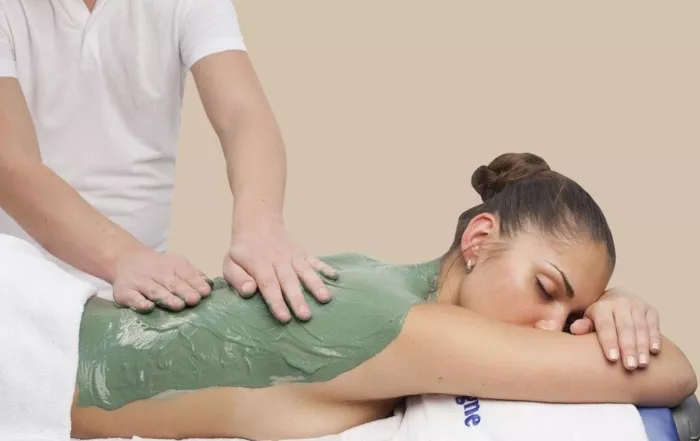 Салон красоты "RoseClinic".