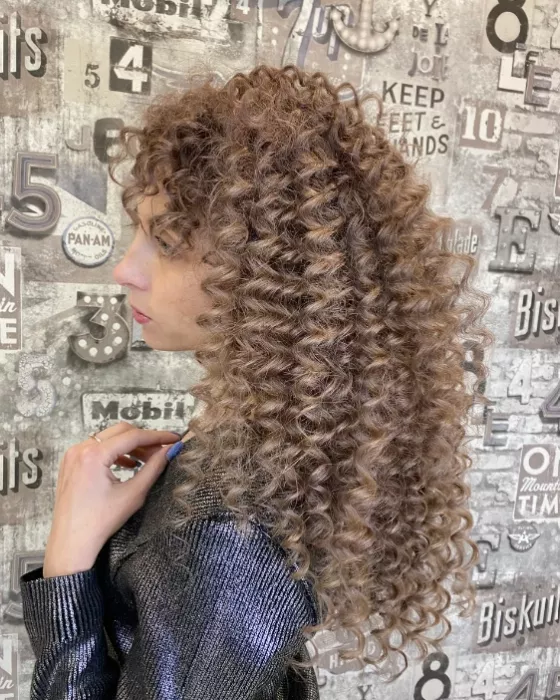 Парикмахерская "Diana Sheshur beauty club".