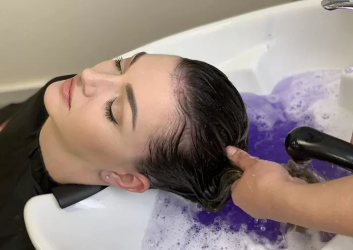 Студия наращивания волос "Magichair".