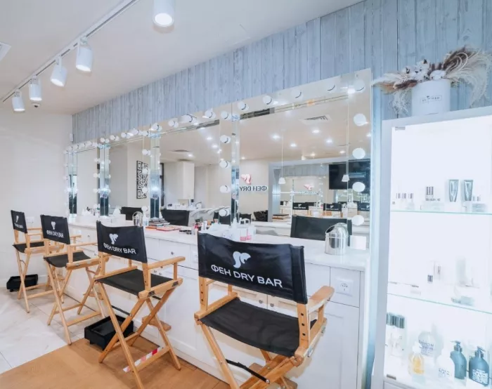 Салон укладки волос "Фен dry bar".