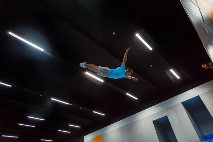 Батутный парк "FlyZone"