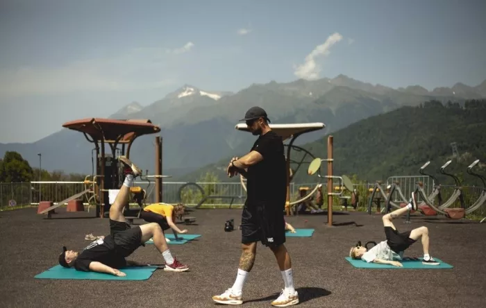 Спортивная секция "Hike Athletics".