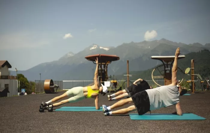 Спортивная секция "Hike Athletics".